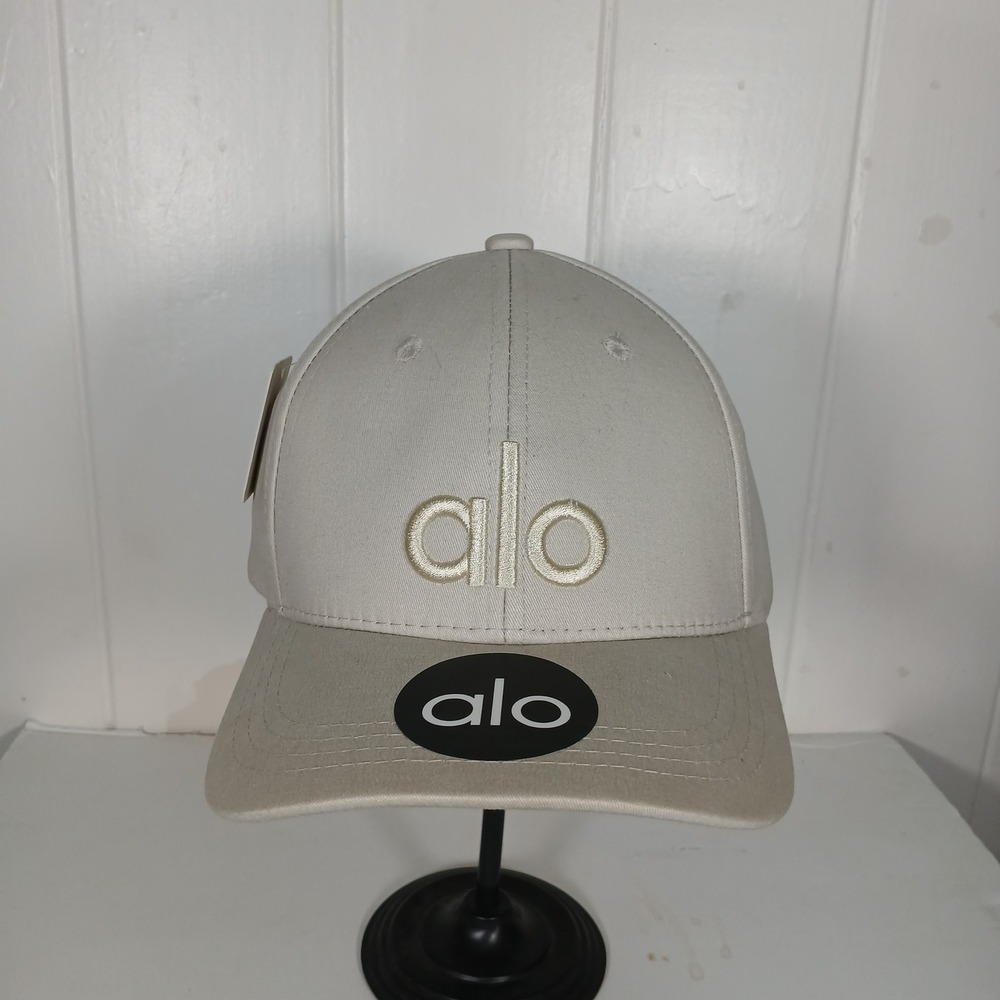 Alo Yoga Off-Duty Cap Mens OS Beige Embroidered Logo Adjustable Hat W7112R